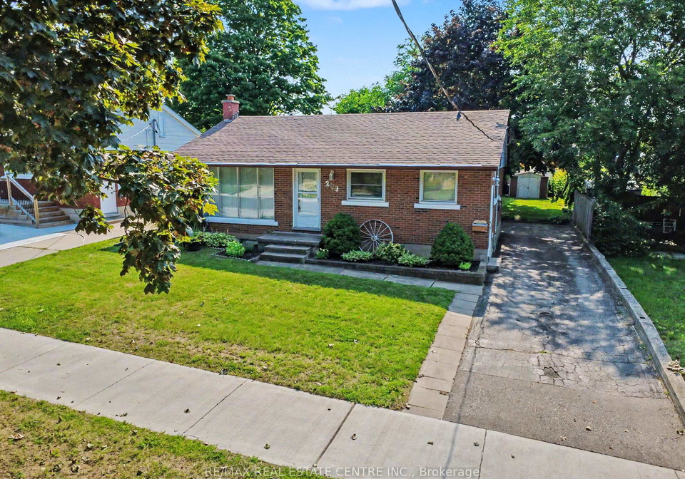209-franklin-street-s-kitchener-ontario-x13709140