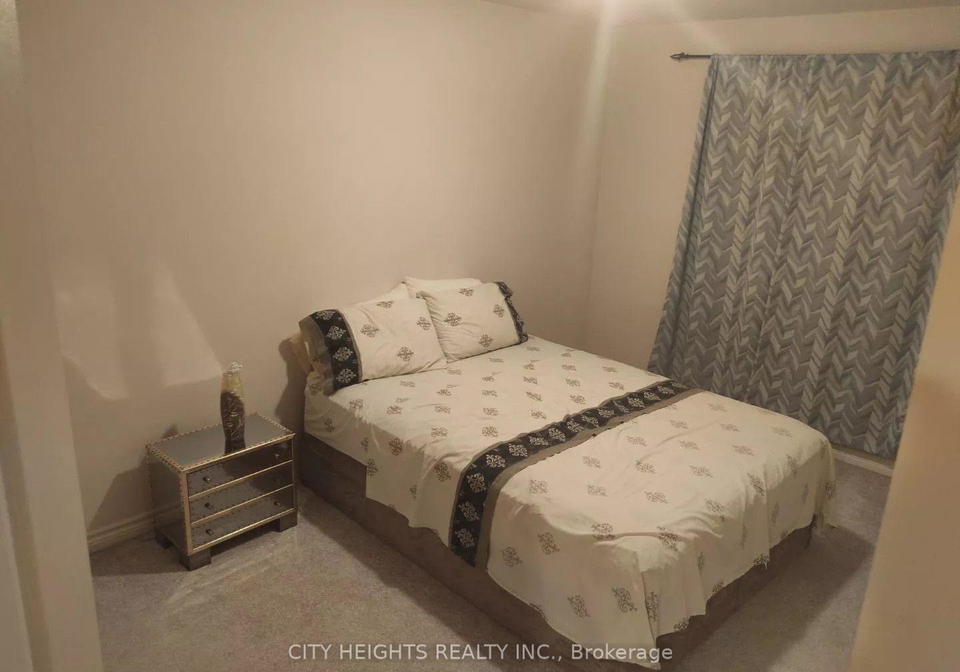 1058-lexington-circle-windsor-ontario-x13709186
