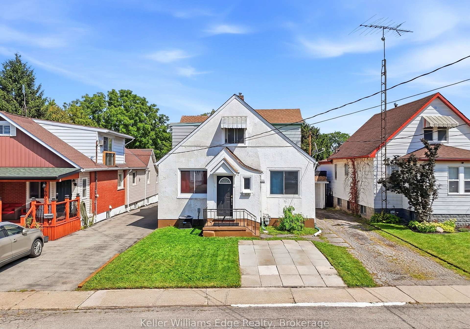 4104-broughton-avenue-niagara-falls-ontario-x13709192