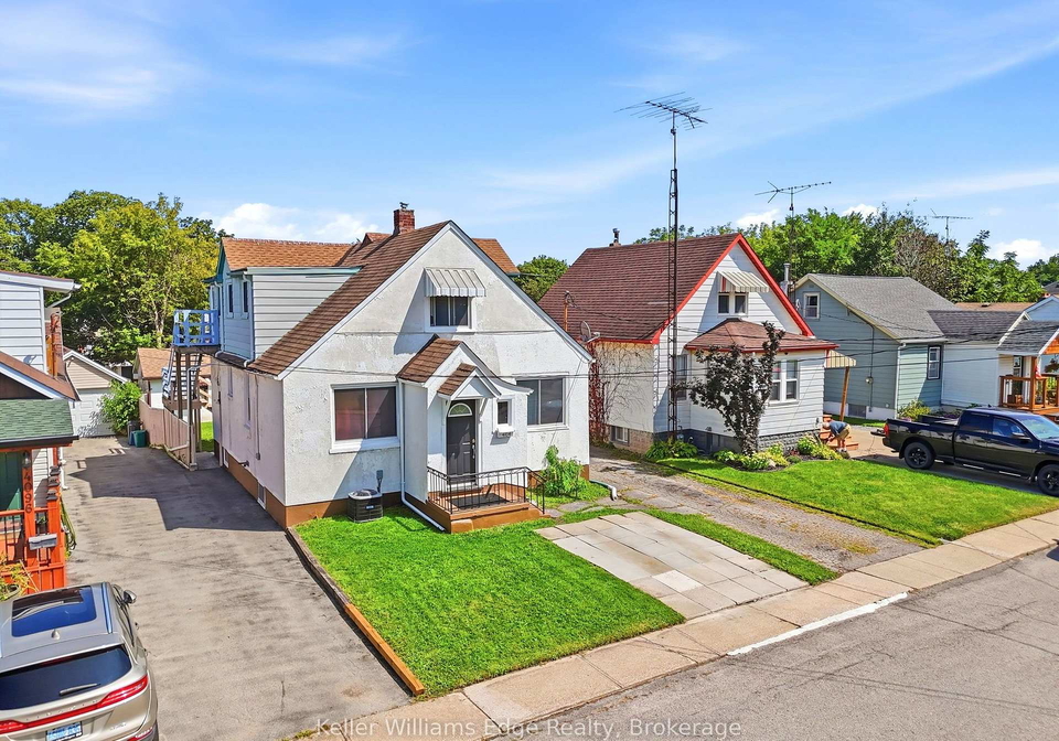 4104-broughton-avenue-niagara-falls-ontario-x13709192
