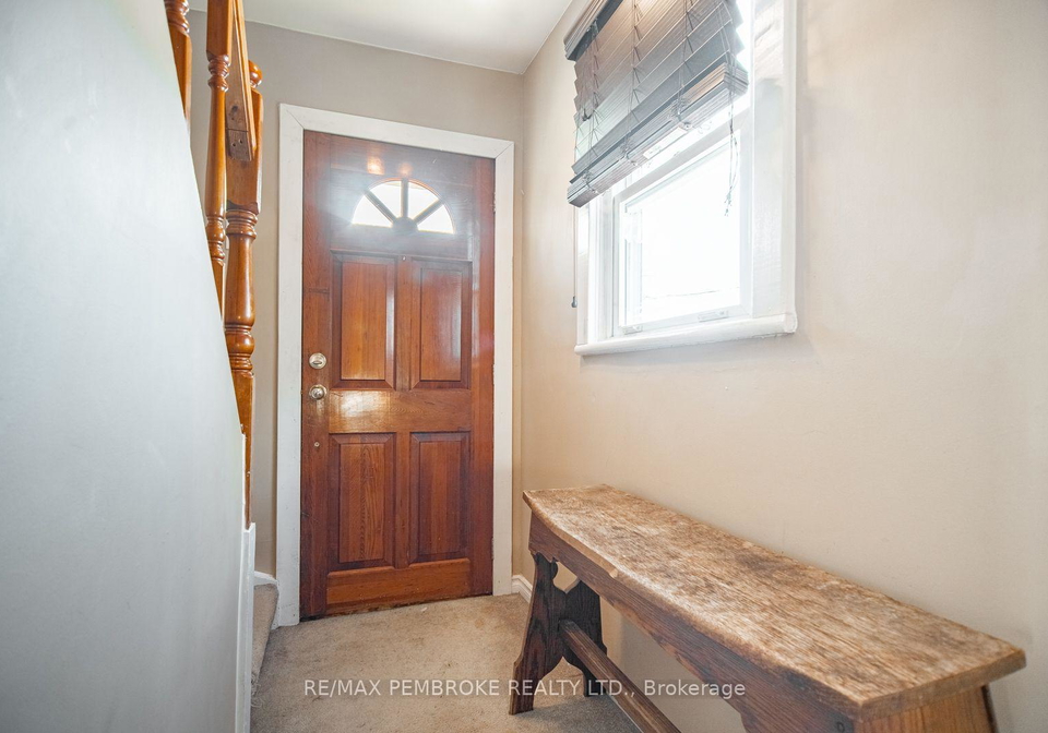 561-hamilton-street-w-laurentian-valley-ontario-x13709200