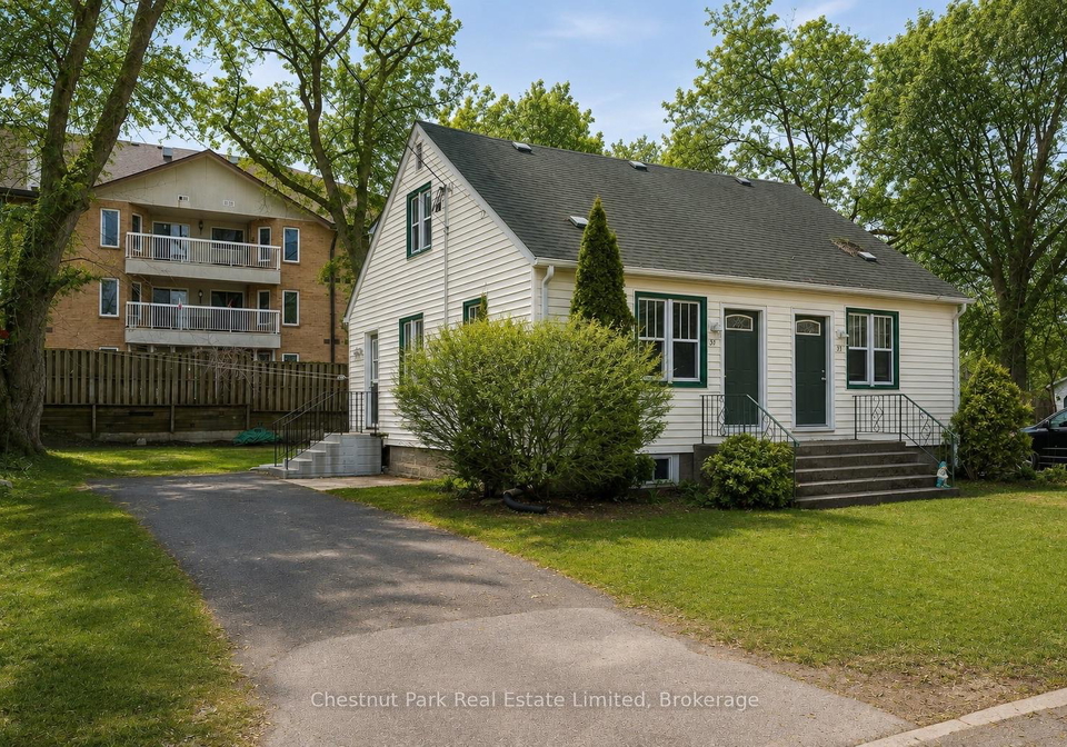 31-33-washburn-street-prince-edward-county-ontario-x13709246