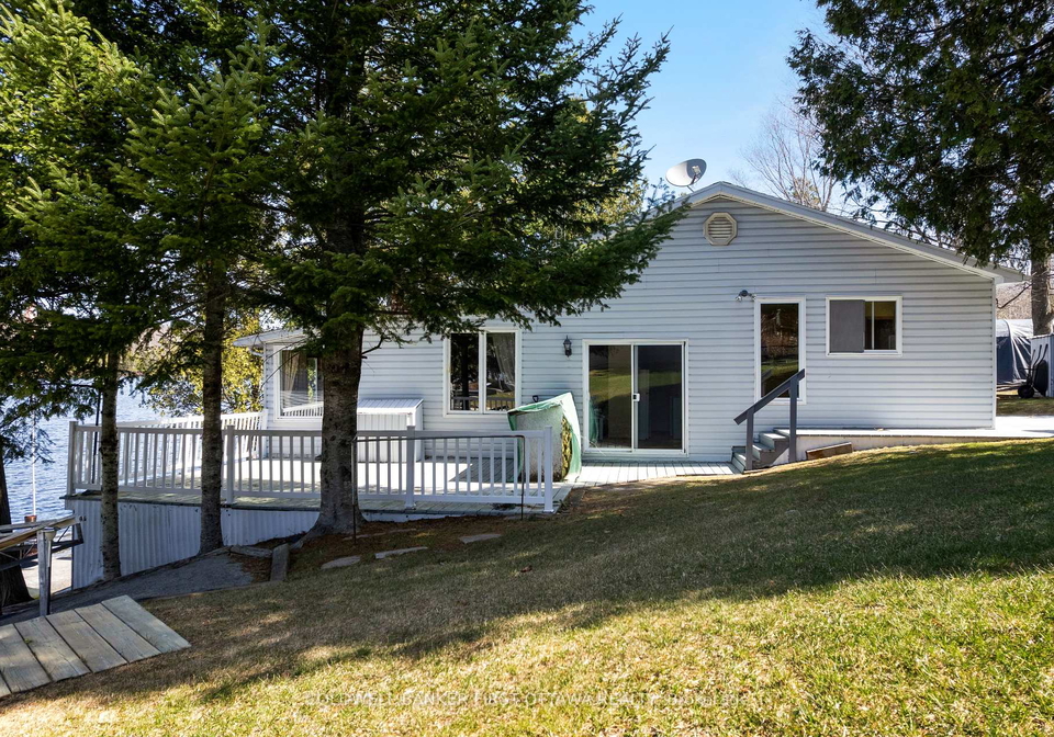 214-parsons-way-lanark-highlands-ontario-x13709276