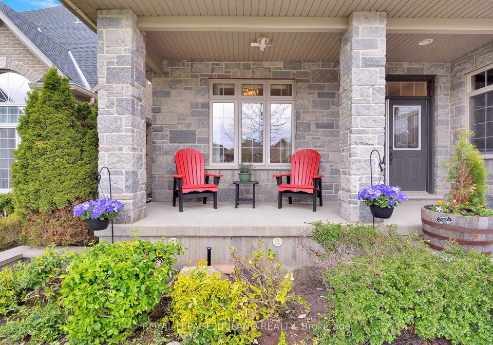 1018-loft-court-london-north-ontario-x13709282