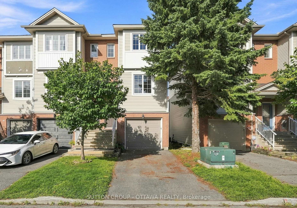 22-manhattan-crescent-ottawa-ontario-x13709294