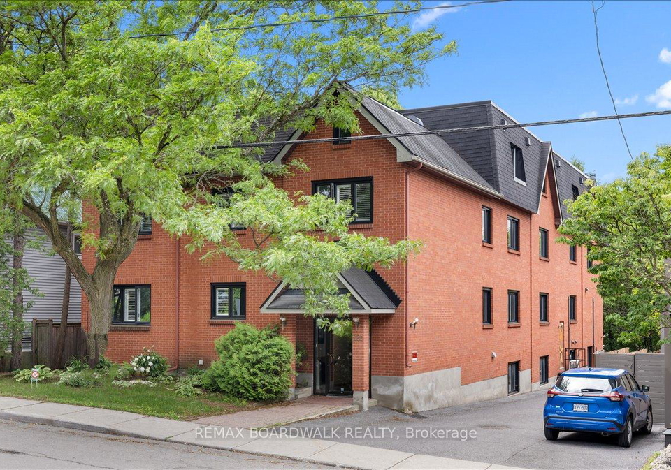 222-russell-avenue-ottawa-ontario-x13709302
