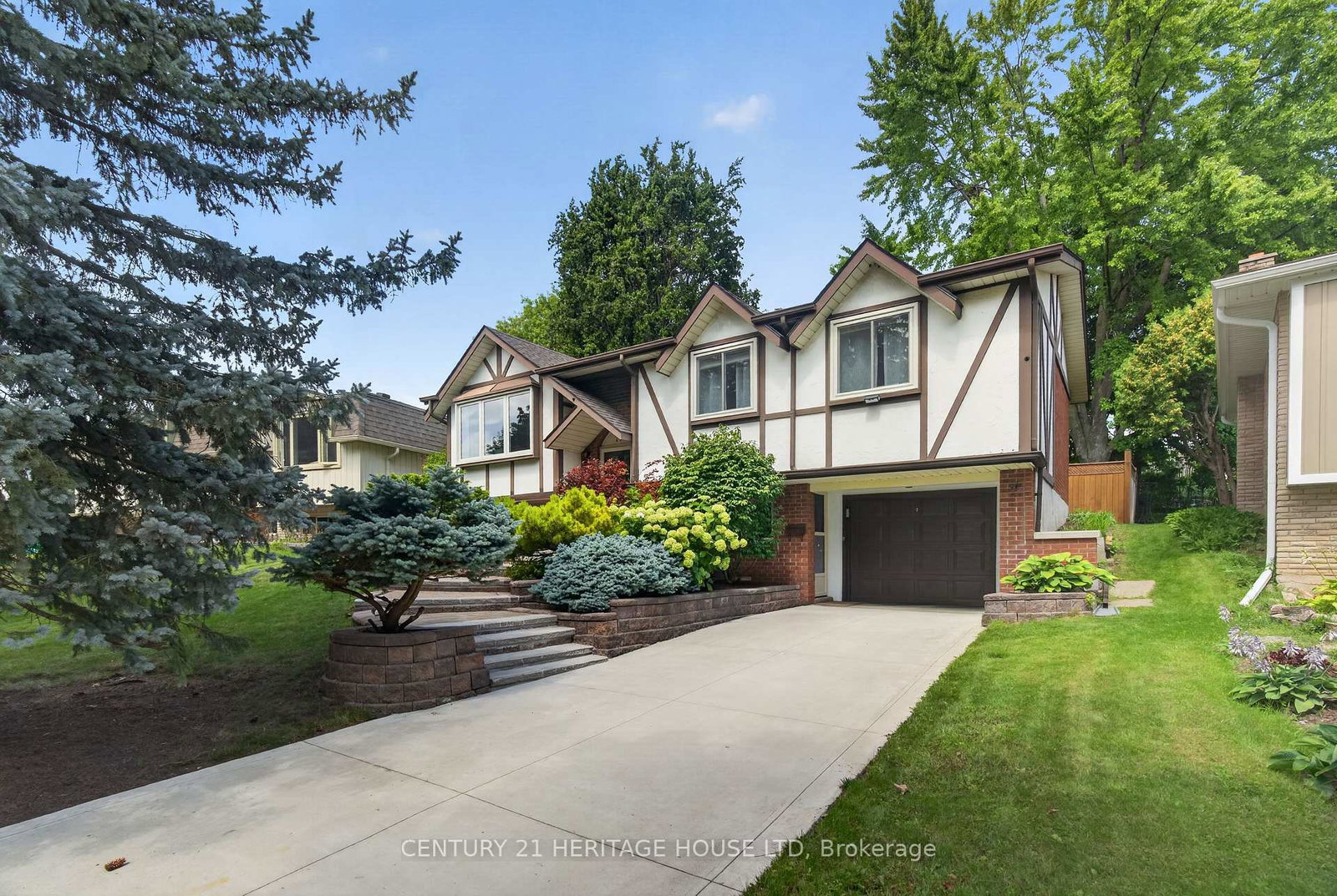 74-cherry-hill-drive-kitchener-ontario-x13709340