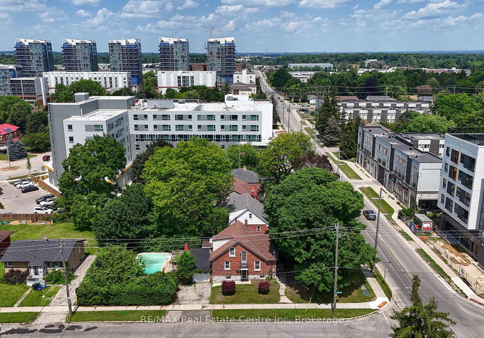 285-albert-street-w-waterloo-ontario-x13709352