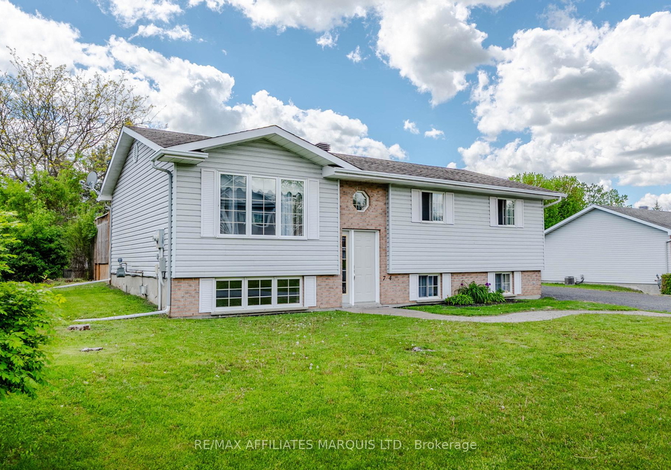 74-columbia-avenue-south-stormont-ontario-x13709408