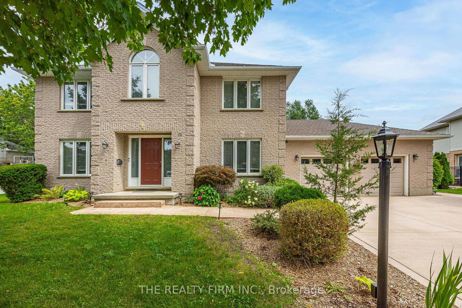 58-dissing-crescent-london-north-ontario-x13709456