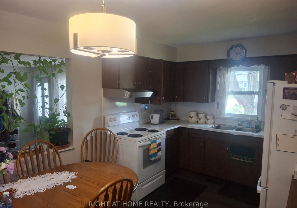 717-mersea-road-6-e-leamington-ontario-x13709566