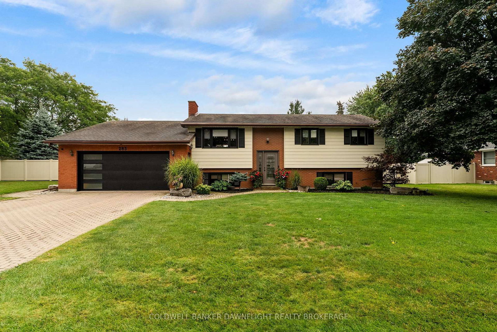 283-churchill-drive-south-huron-ontario-x13709772