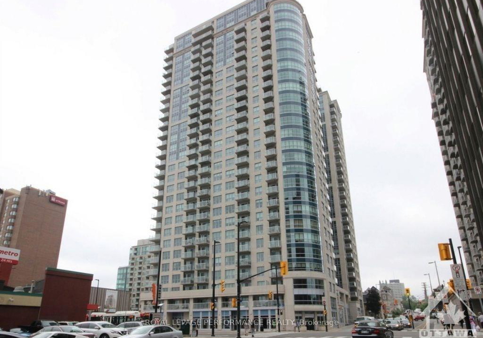 242-rideau-street-ottawa-ontario-x13709786