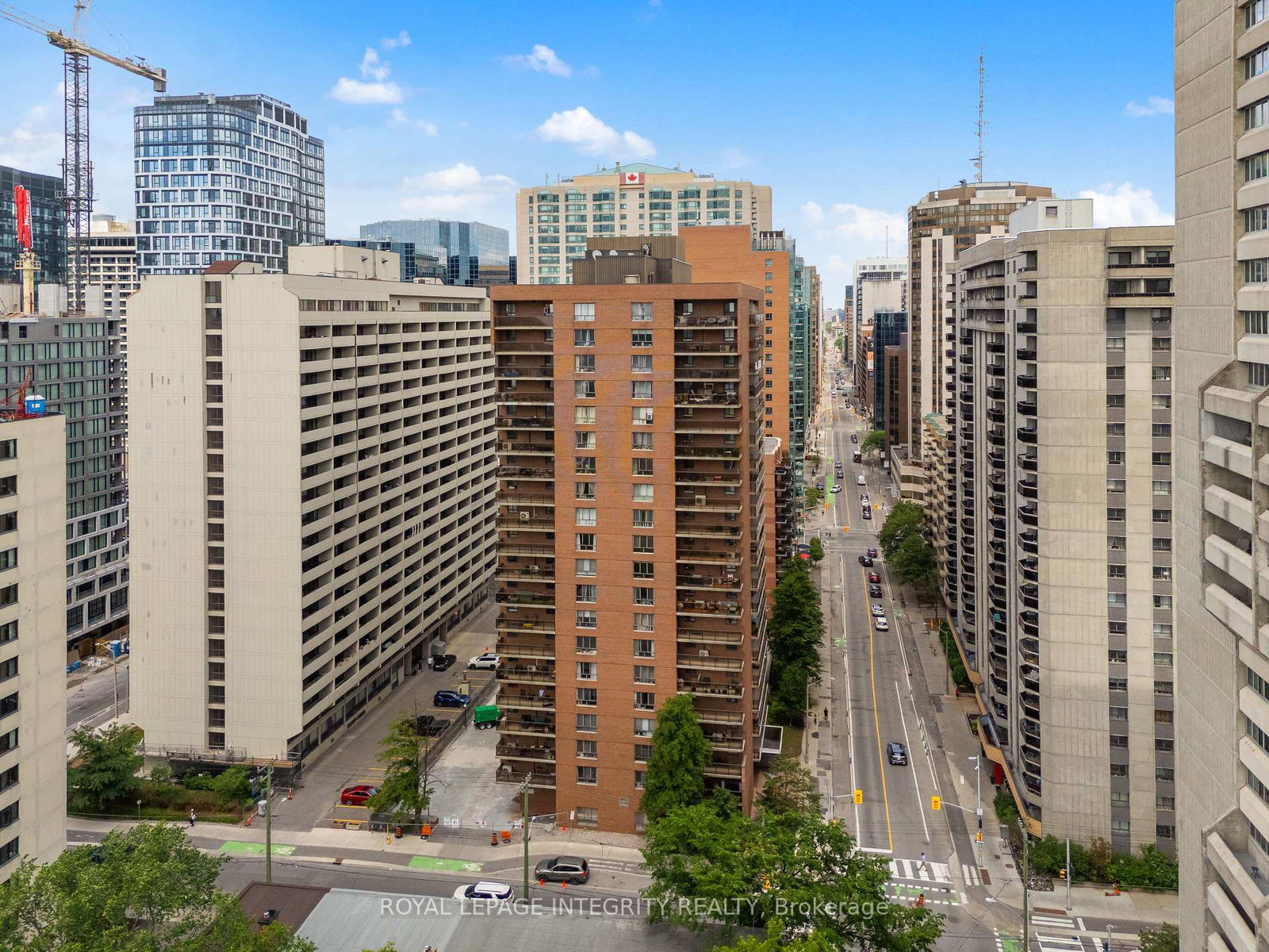475-laurier-avenue-w-ottawa-ontario-x13709904