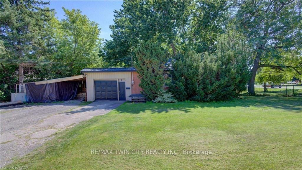 9-rothsay-avenue-kitchener-ontario-x13709906