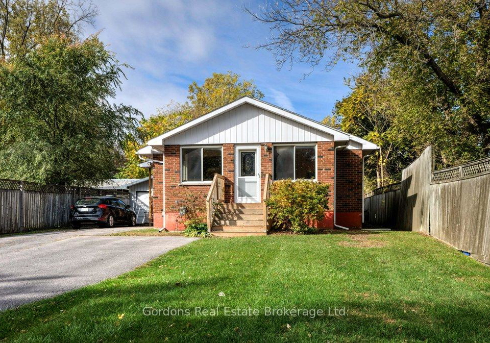 126-county-road-10-prince-edward-county-ontario-x13709950