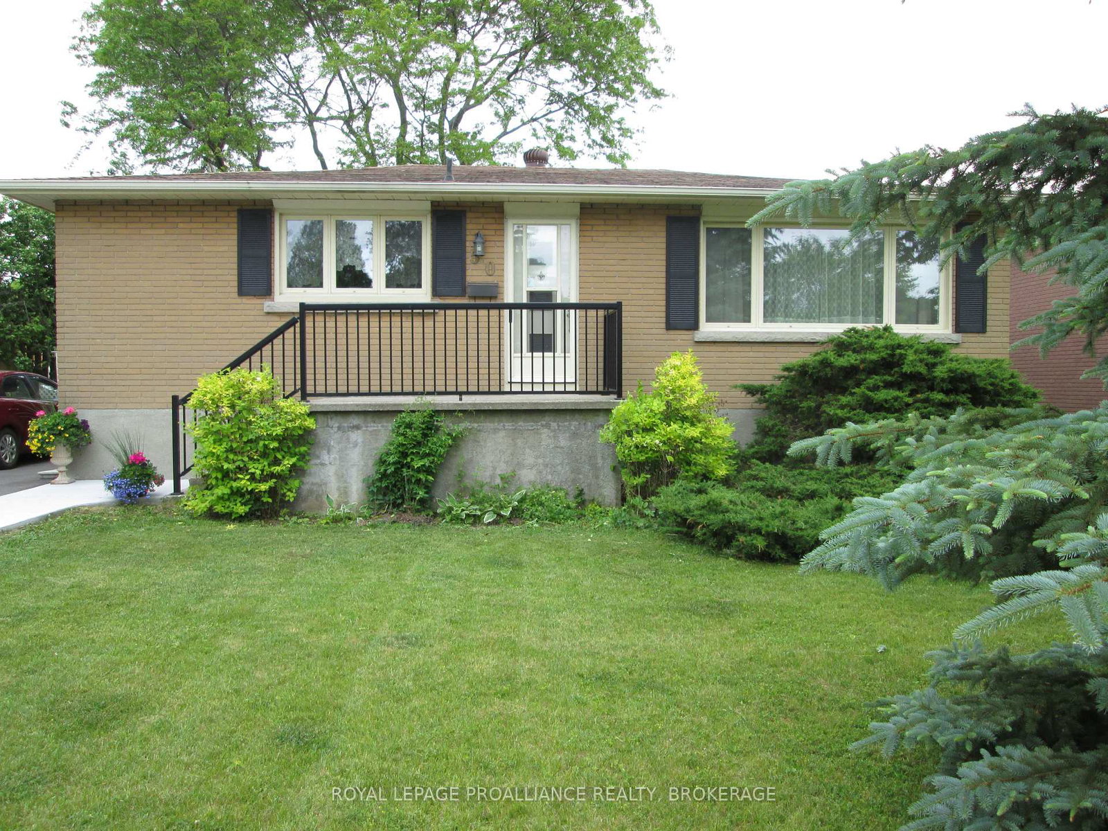 50-campbell-crescent-kingston-ontario-x13709974
