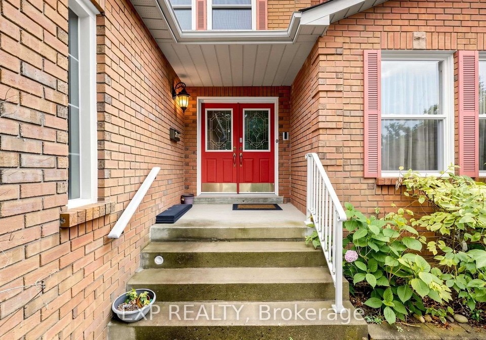 28-hurlbut-place-cambridge-ontario-x13710032