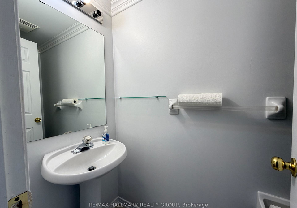 230-westvalley-private-ottawa-ontario-x13710218