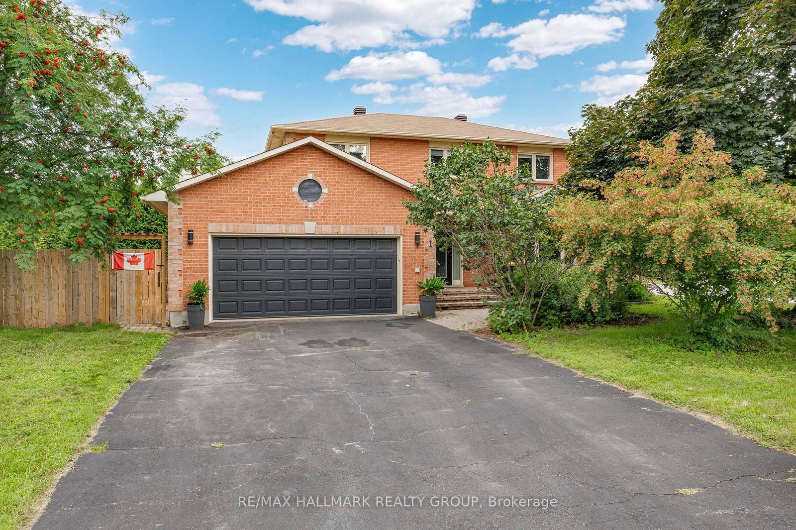 1-hedgerow-lane-ottawa-ontario-x13710376