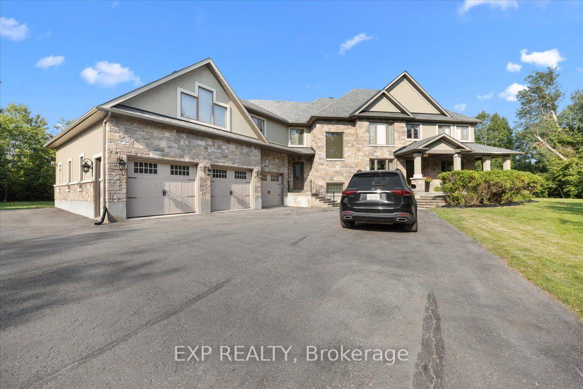130-ironstone-court-ottawa-ontario-x13710416