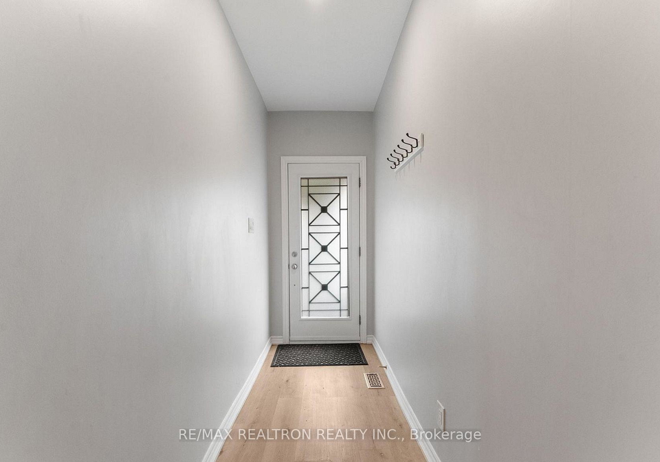 1045-cannon-street-e-hamilton-ontario-x13710636