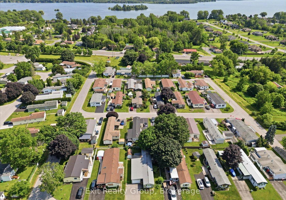 7-dove-lane-quinte-west-ontario-x13710654