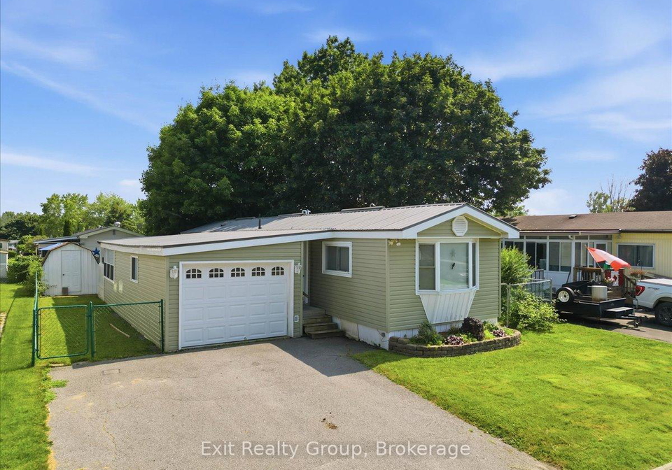 7-dove-lane-quinte-west-ontario-x13710654