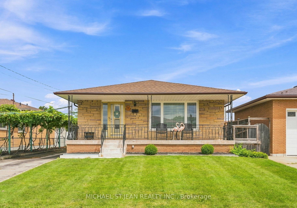 7-duchess-court-hamilton-ontario-x13710694