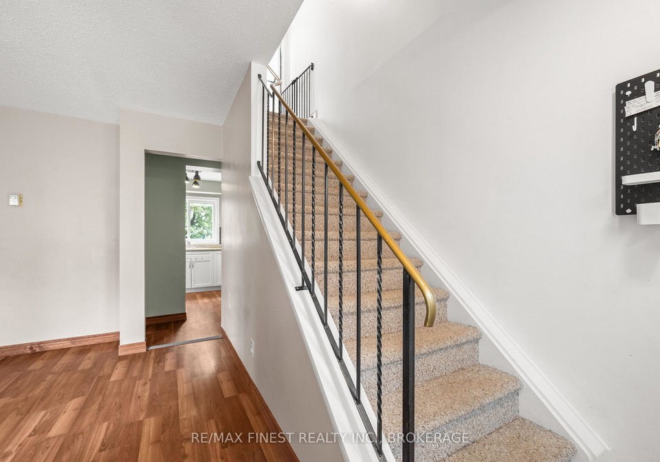 860-beaconhill-court-kingston-ontario-x13710698