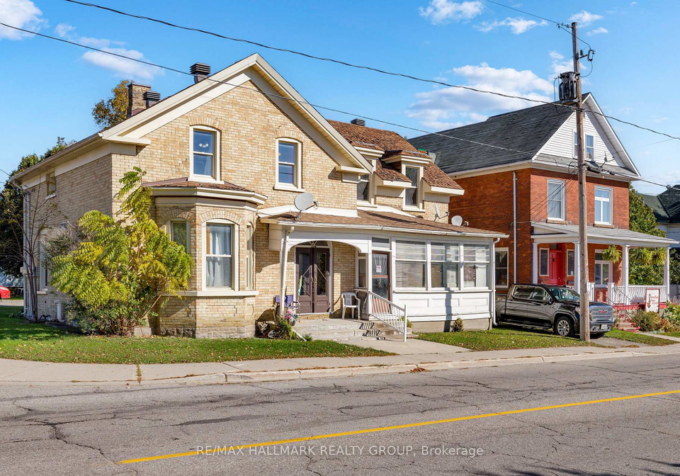 15-elmsley-street-n-smiths-falls-ontario-x13710720
