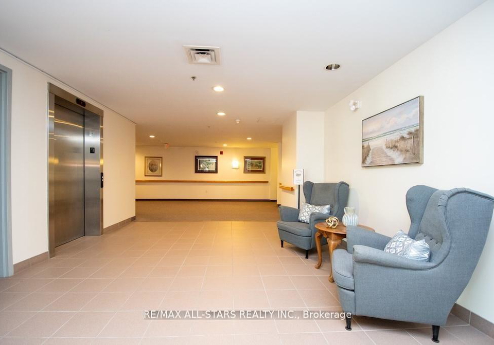 8-huron-street-kawartha-lakes-ontario-x13710812