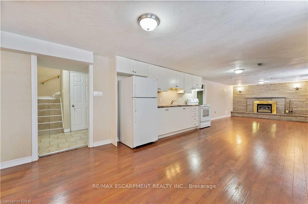 864-upper-ottawa-street-hamilton-ontario-x13710842
