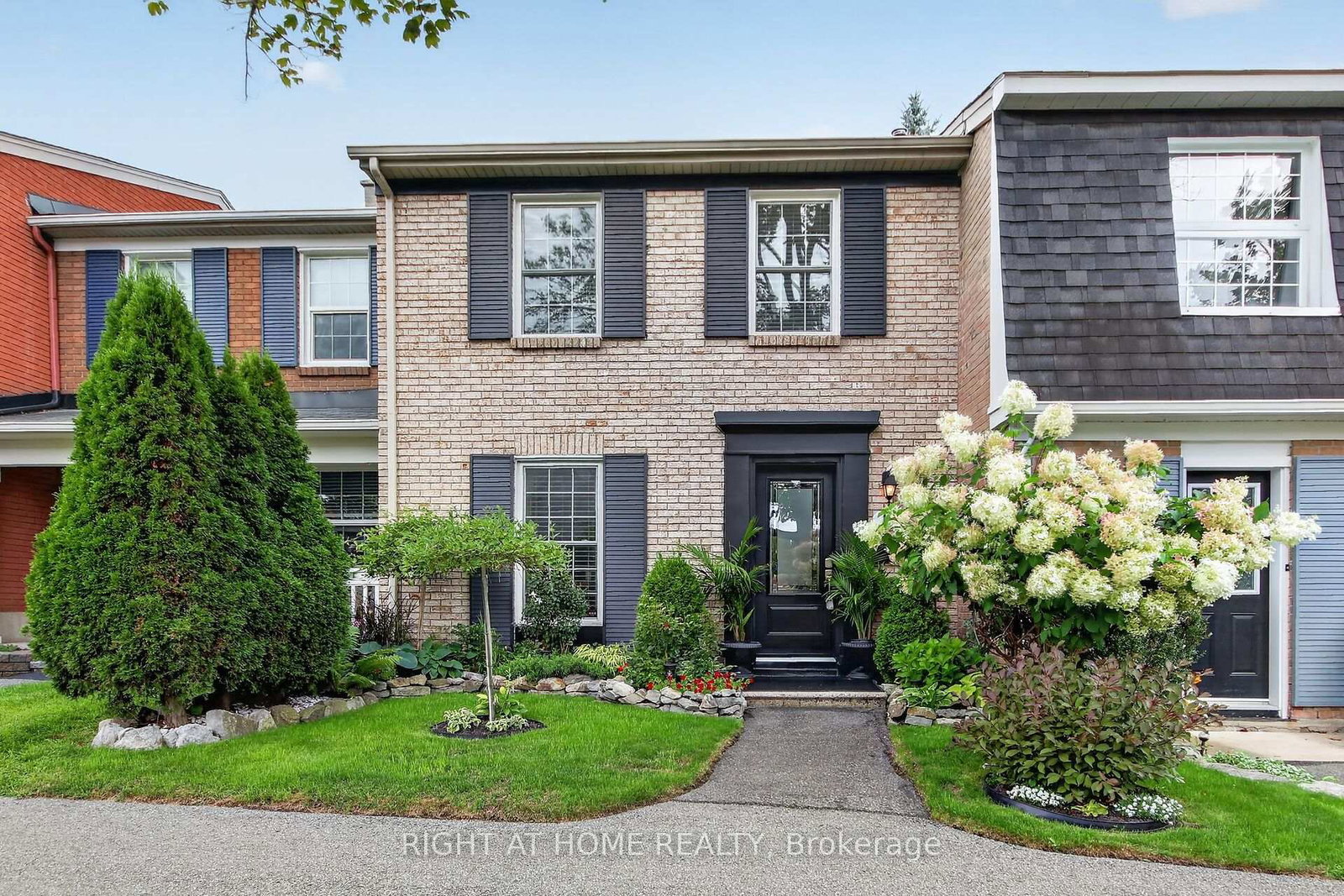 192-monterey-drive-ottawa-ontario-x13710880