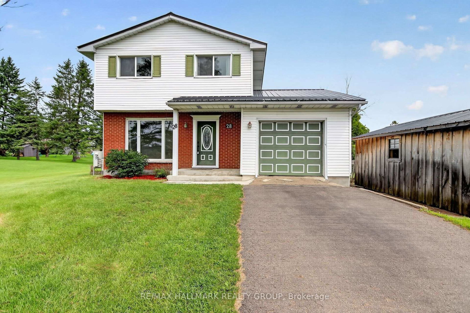 28-second-street-edwardsburghcardinal-ontario-x13710904