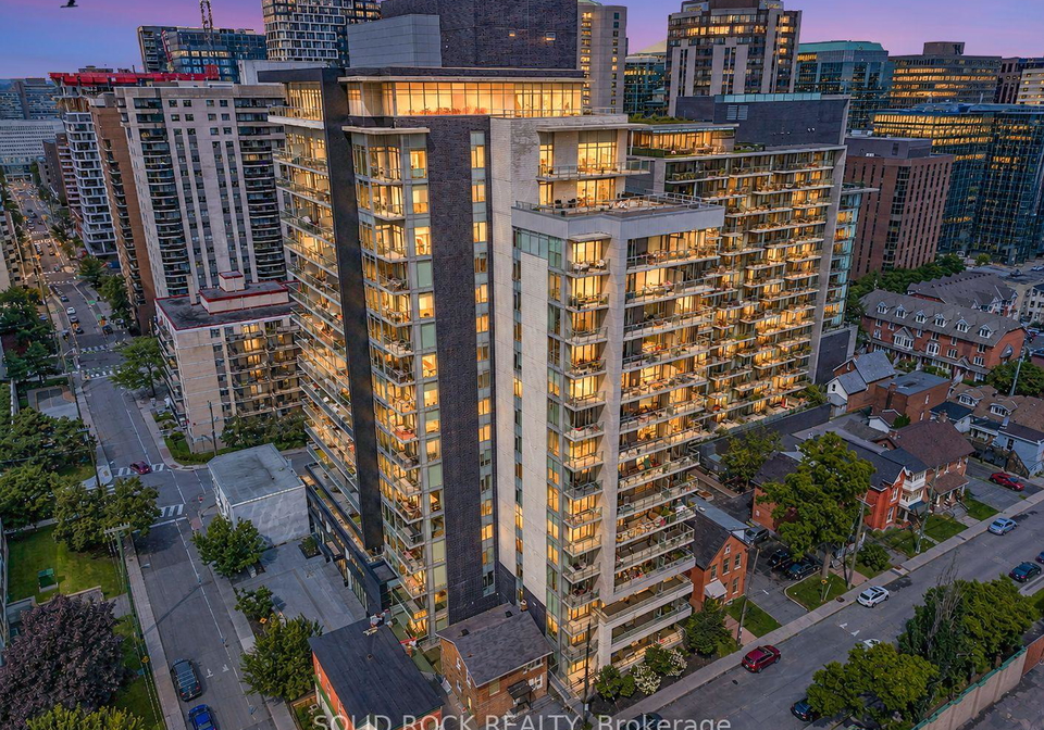 255-bay-street-ottawa-ontario-x13711084