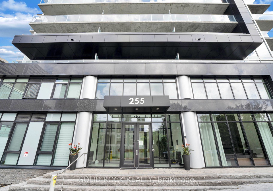 255-bay-street-ottawa-ontario-x13711084
