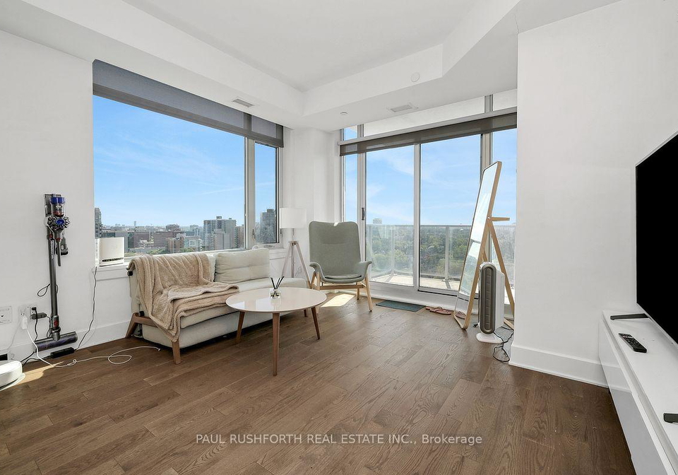255-bay-street-ottawa-ontario-x13711088