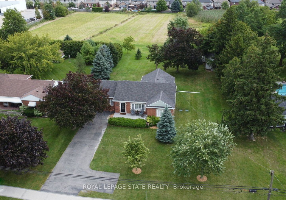 2565-hwy-56-road-hamilton-ontario-x13711204
