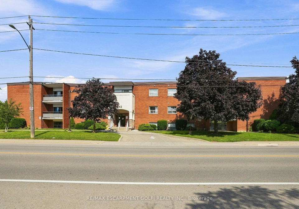 242-oakdale-avenue-st-catharines-ontario-x13711236