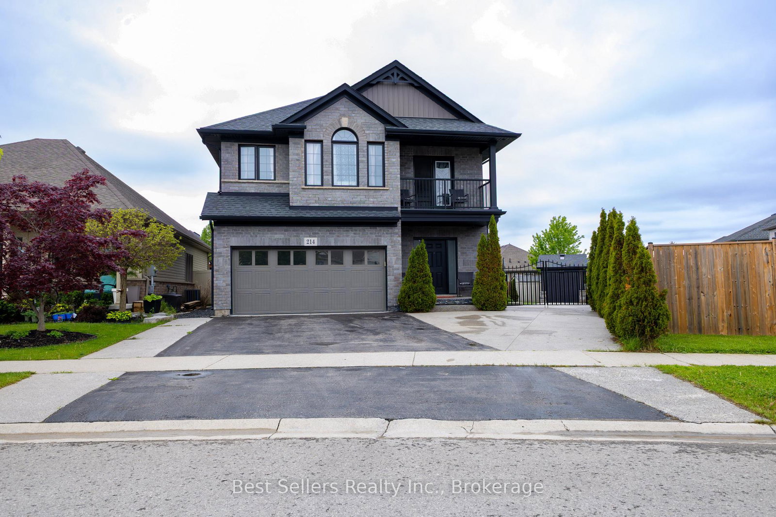 214-cardinal-crescent-welland-ontario-x13711416
