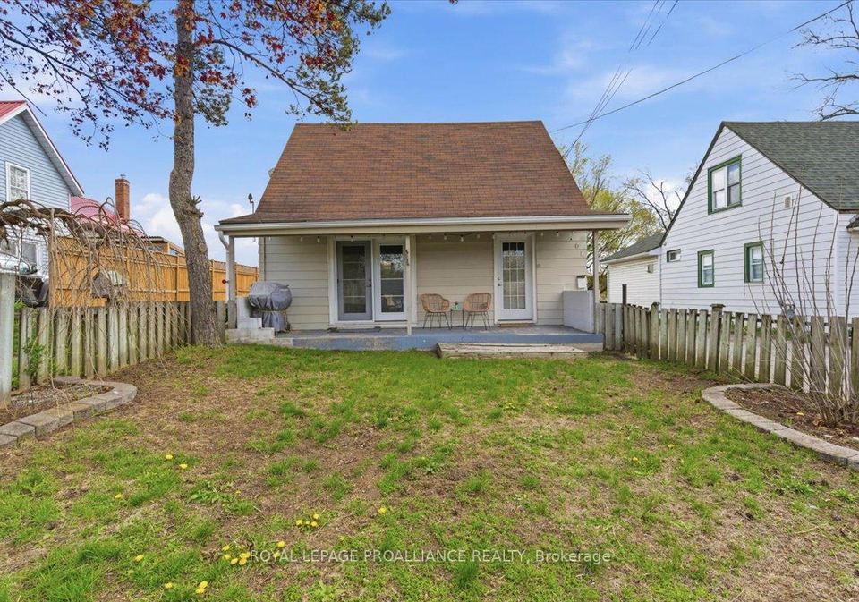 61-delaney-street-quinte-west-ontario-x13711418