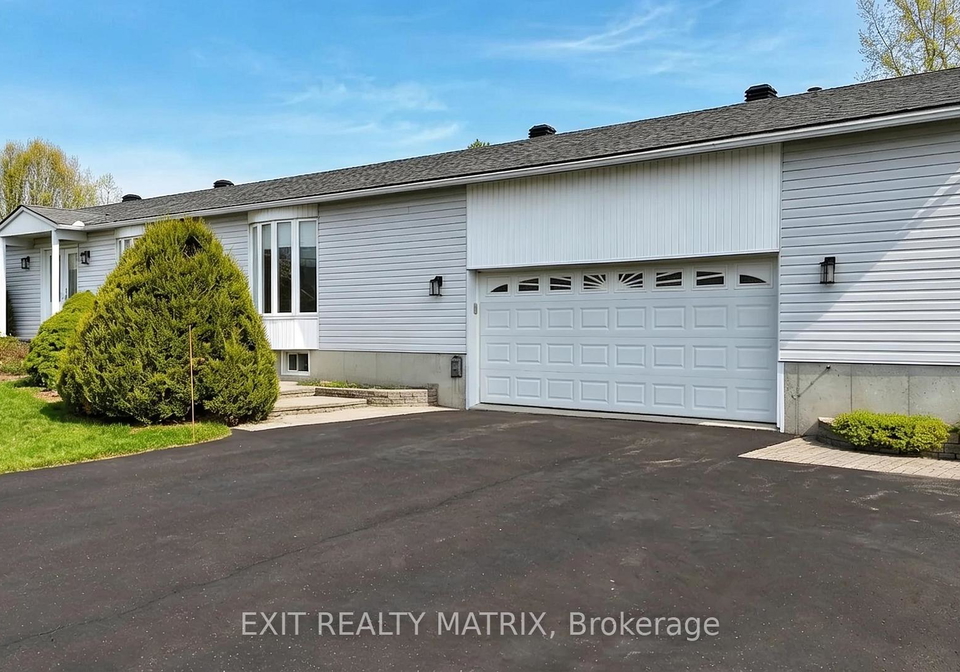 8329-rodney-farm-drive-ottawa-ontario-x13711516