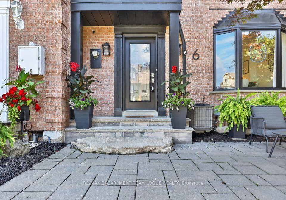 6-harbour-drive-hamilton-ontario-x13711622