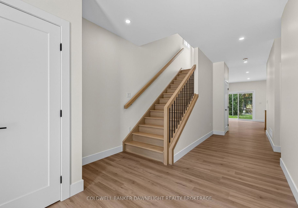 119-james-street-north-middlesex-ontario-x13711720