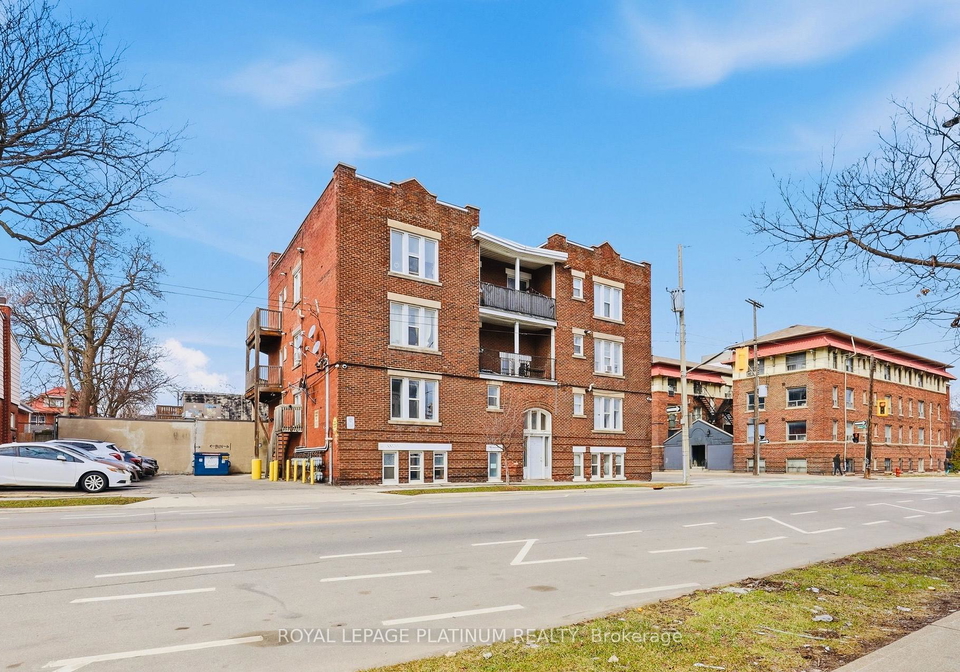 120-sherman-avenue-s-hamilton-ontario-x13711786