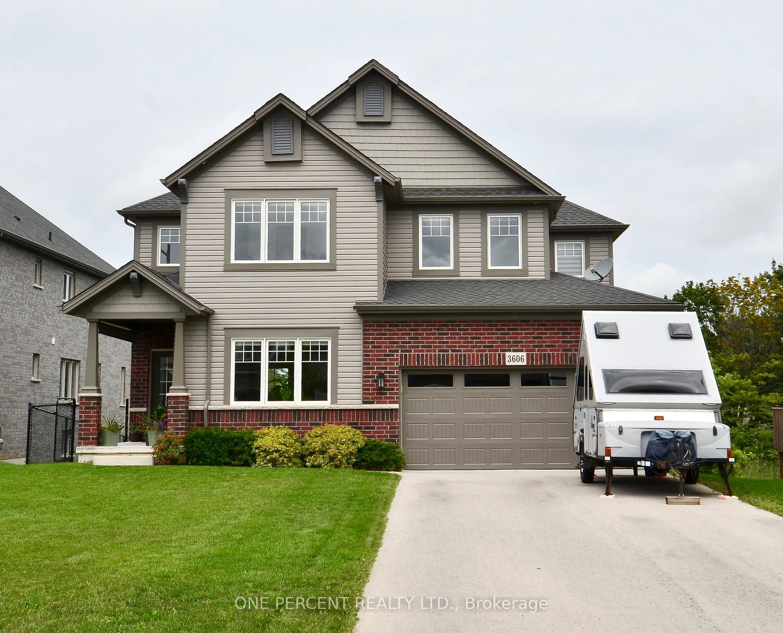 3606-carolinia-court-fort-erie-ontario-x13711866