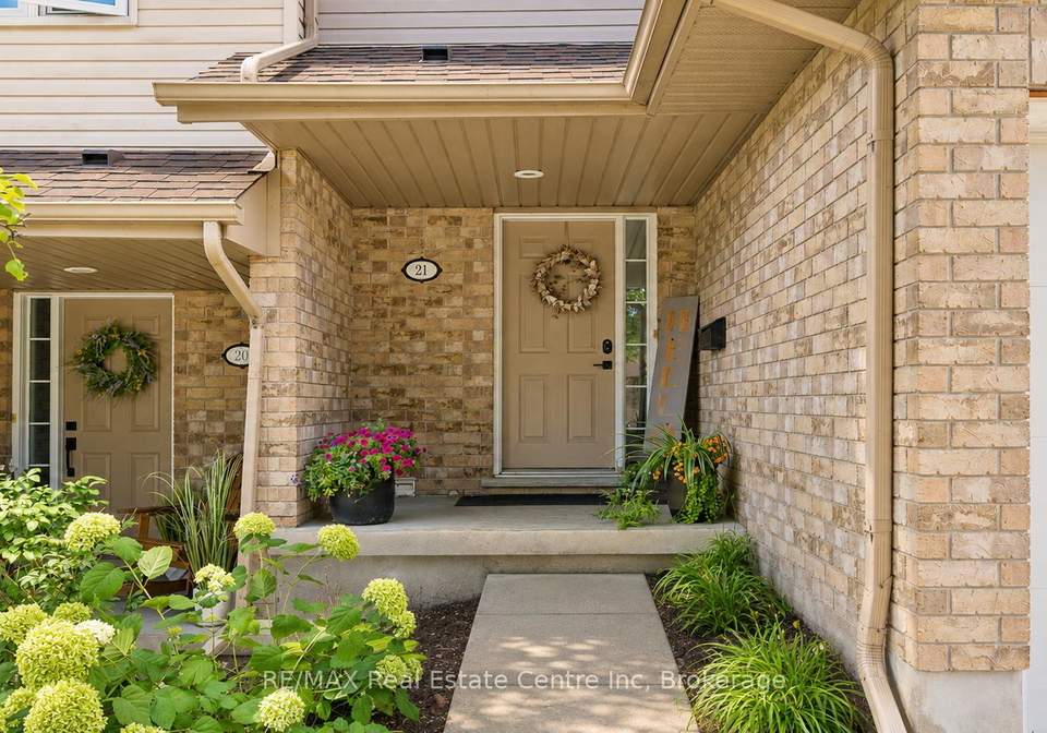 31-schroder-crescent-guelph-ontario-x13711876