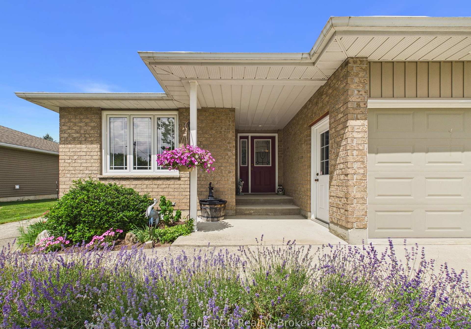 51-alfred-street-north-huron-ontario-x13711934