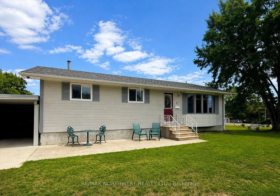 1-kirkpatrick-avenue-kenora-ontario-x13711986